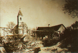 Katolícky kostol a mlyn v Hrhove